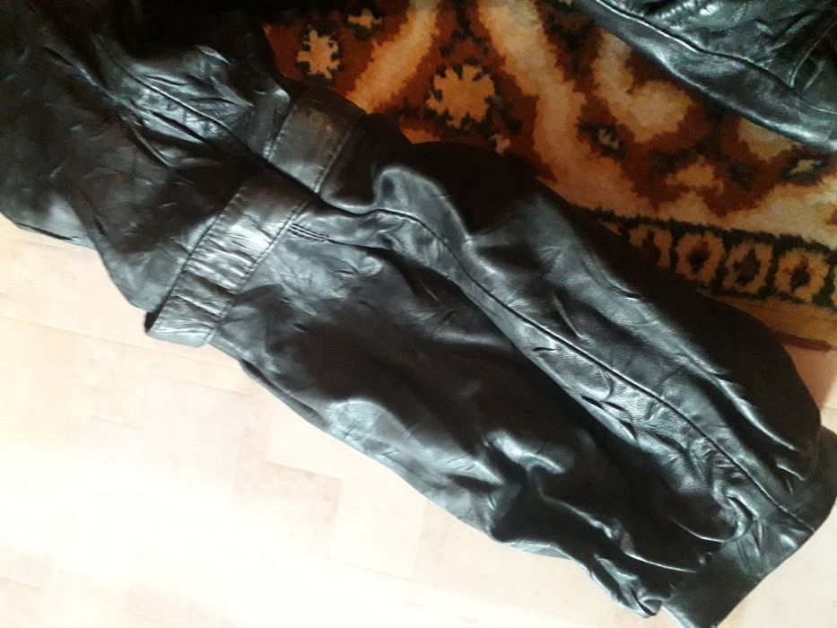 Новая кожаная куртка