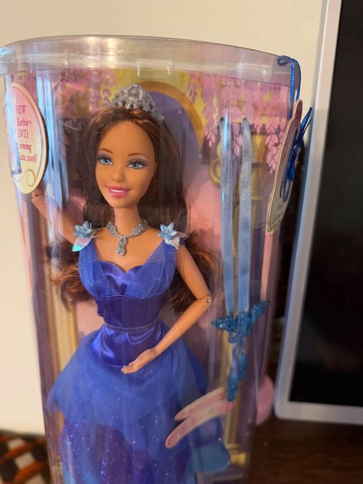 Barbie Courtney 12 Dancing Princesses