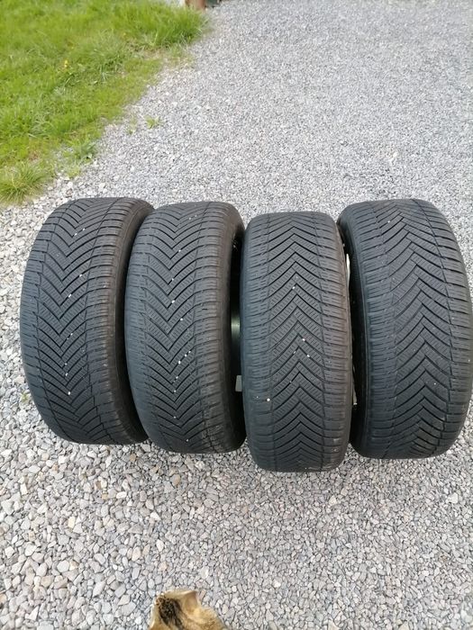 Jante R17 cu cauciucuri All season