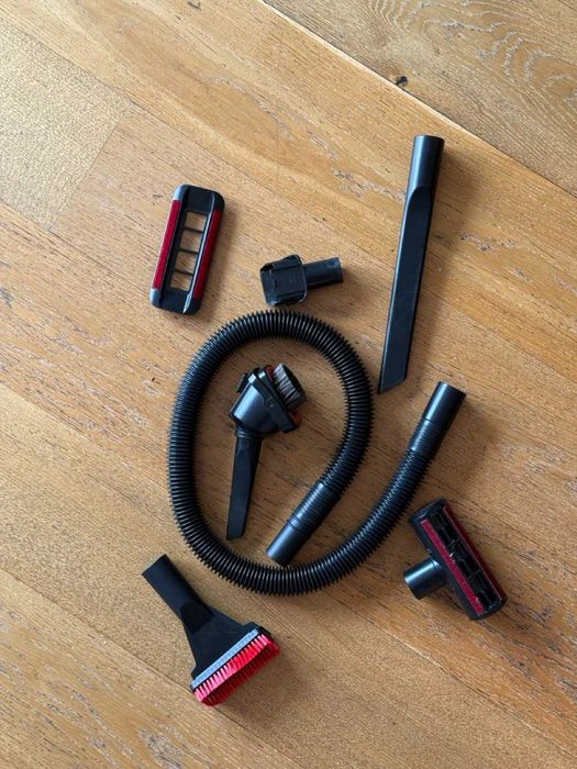 Set accesorii aspiratoare Bosch Move & Ready