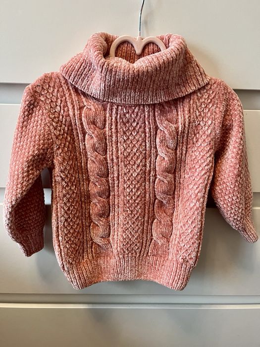 Дрехи за момиче 98/104