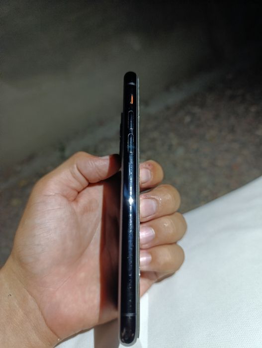 Iphone 11 про очилмаган 1 кол, 64 тали ёмкасть 79 коробка документ бор