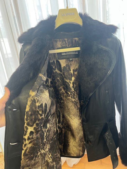 Кожено яке с естествен косъм