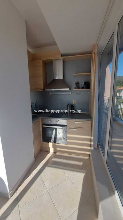 Продава се Тристаен апартамент в с. Кошарица, Област Бургас - 144 кв.м за 570 €/кв.м - Снимка #3