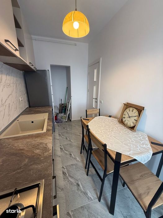 Garsoniera la prima inchiriere in Militari Residence cu AC si centrala