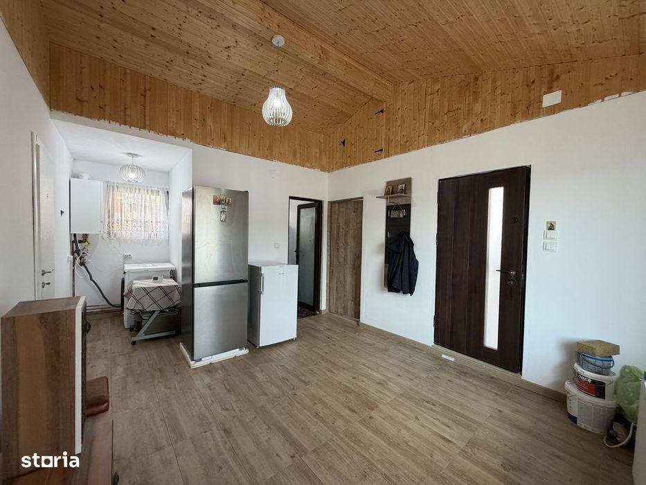 Cabana / Casa de vacanta Mioveni, toate utilitatile, mobilata utilata