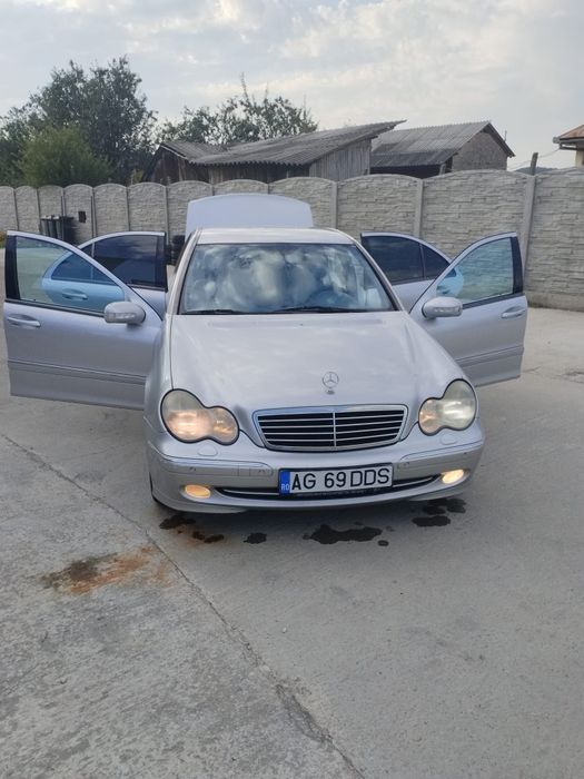 Mercedes c class 220 avantgarde