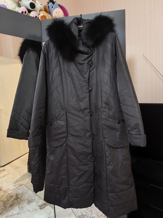 Дълго топло яке с ъс качулка
