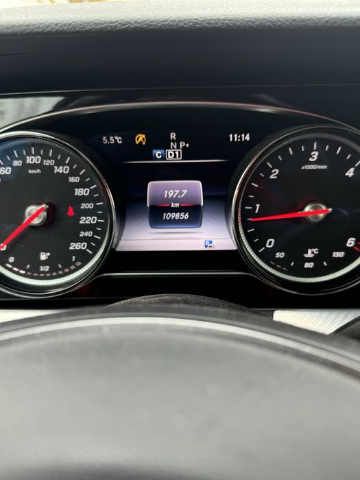 Mercedes Benz E220 ALL TERRAIN