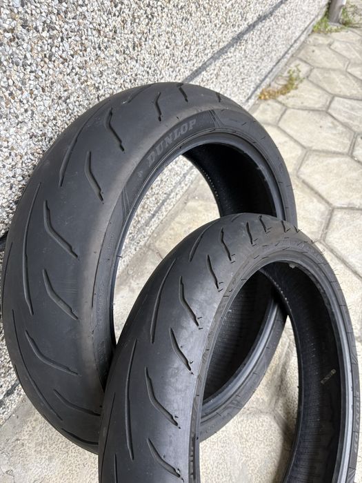 Мото гуми Dunlop Qualifier Core