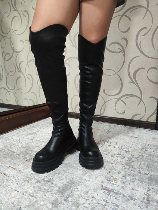 Новые Ботфорты 38 размер