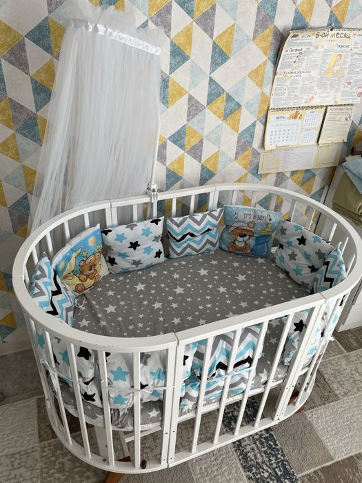 Детская кроватка