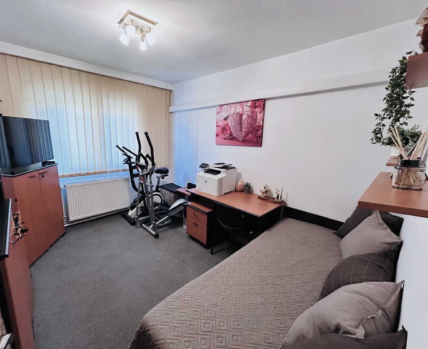 Apartament 3 camere, etaj 1,  Calea Torontalului (lângă VOX) | Direct proprietar