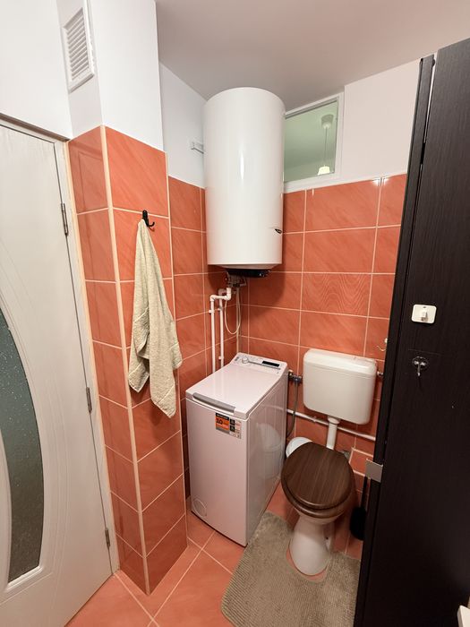 Inchiriez Apartament 2 camere ,Proprietar pe Basarabia sector 2