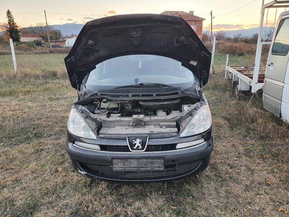 Peugeot 807 на части гр. Асеновград • OLX.bg