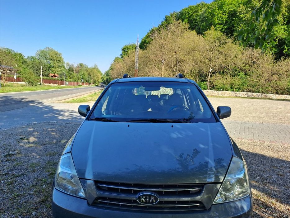 KIA Carnival 2008 — imagine 2