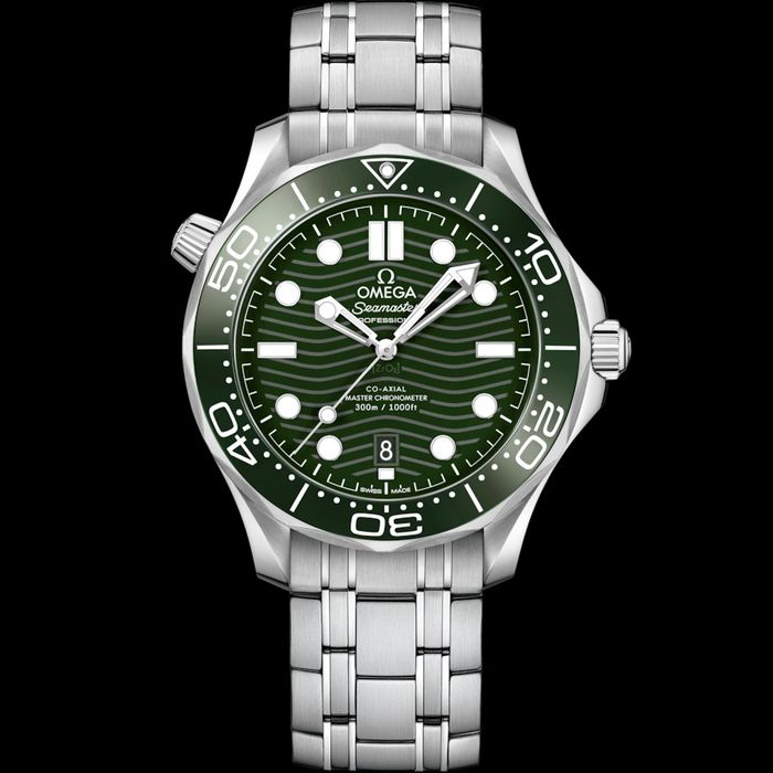 Срочно продам новый мужской часы omega AAA