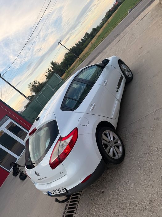 RENAULT Megane 2012 — imagine 2