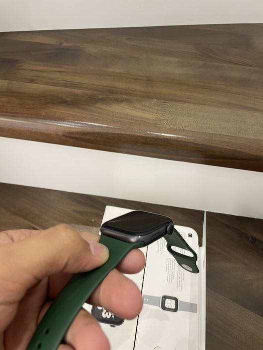 apple watch SE 44mm