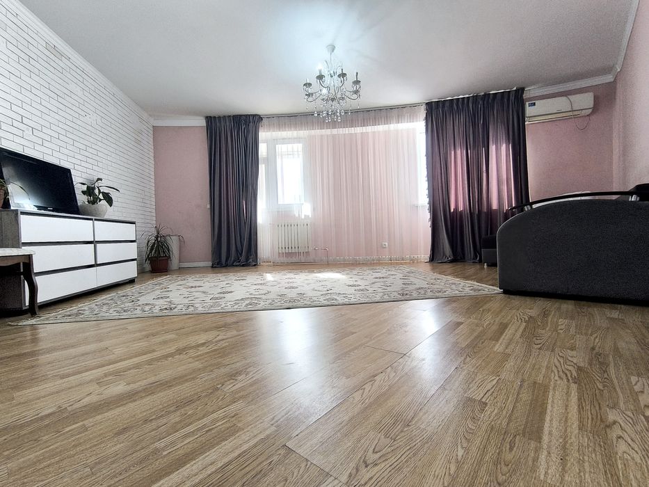 Продаётся 2-ком. ЖК Айгерим