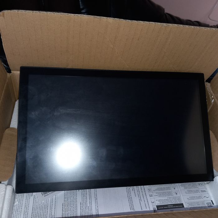 Tableta Samsung QB13R-T, 13", ADS-IPS, LED, 1920x1080, 8ms, 600: 1, HD