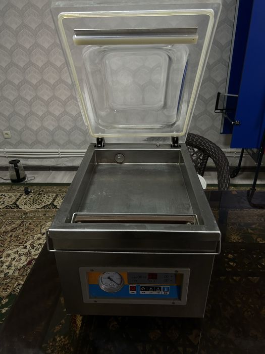 Продается вакуумный упаковщик DZ-260