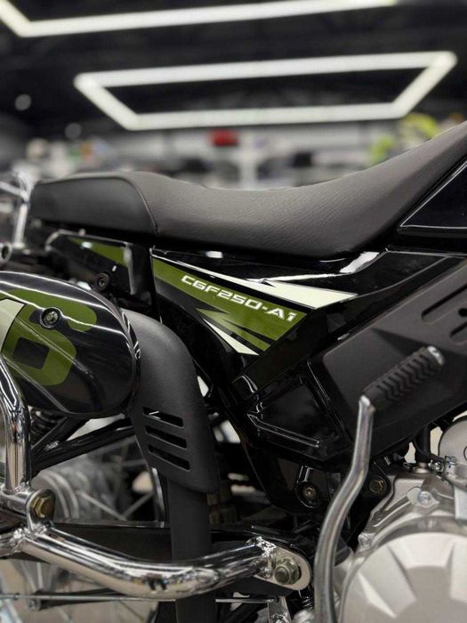 Мотоцикл ULAR CG250-A1 Орал