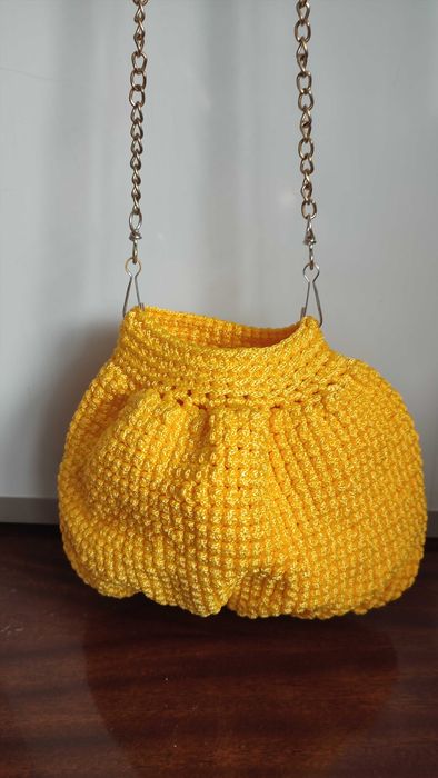 Ръчноизработени Плетени Чанти, Клъчове