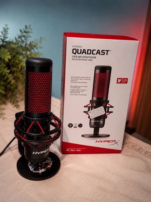 HyperX QuadCast.