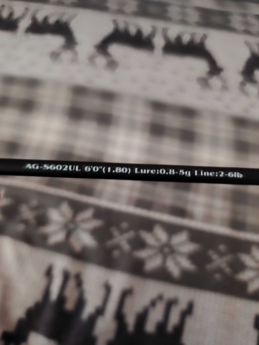 Vând combo spinning Baitcasting biban-clean