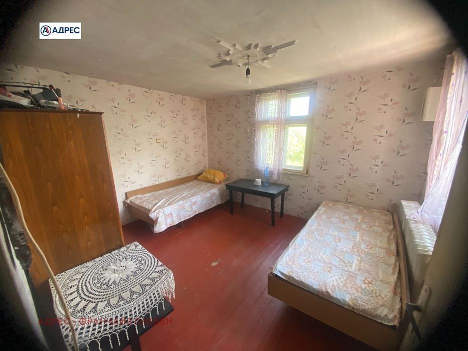 Къща в Враца, област-гр.Роман площ 320 цена 55000