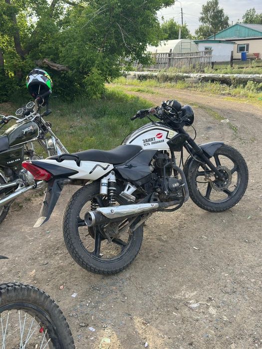 Продам мотоцикл RACER