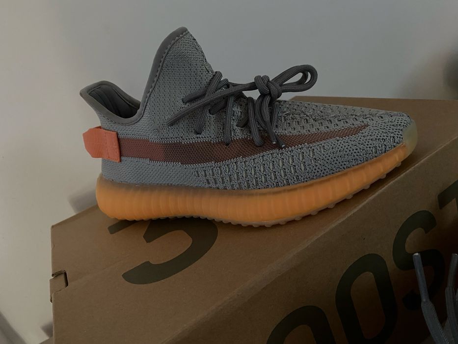 Yeezy Adidas 350 v2