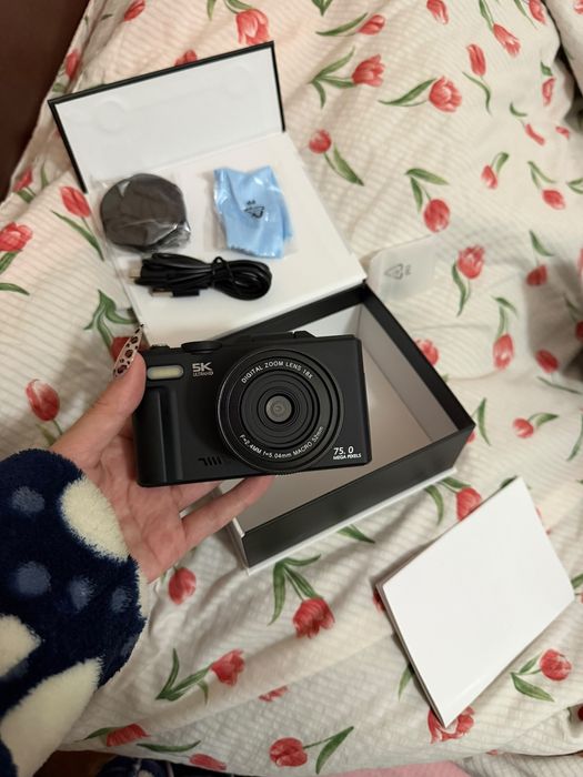 Продам фотоопарат