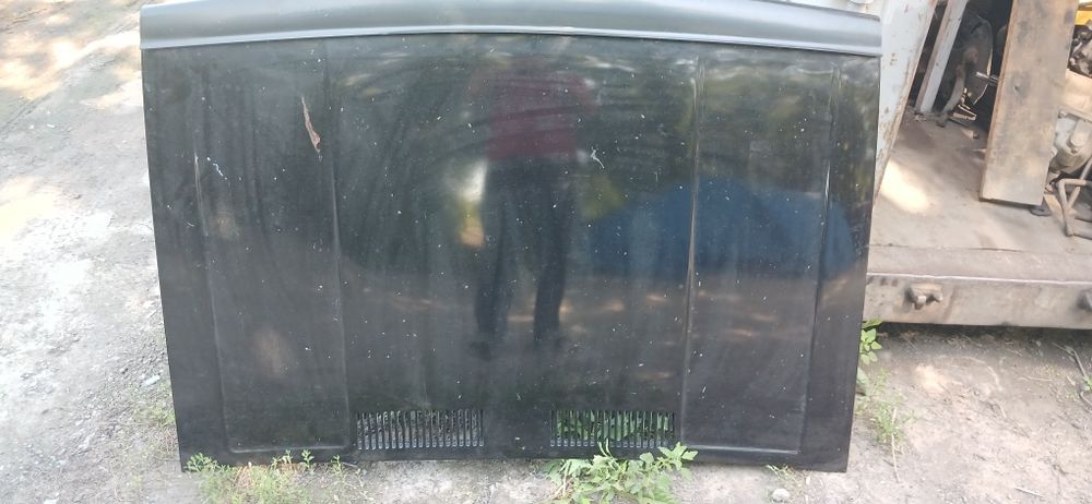 Капот на Ваз 2105