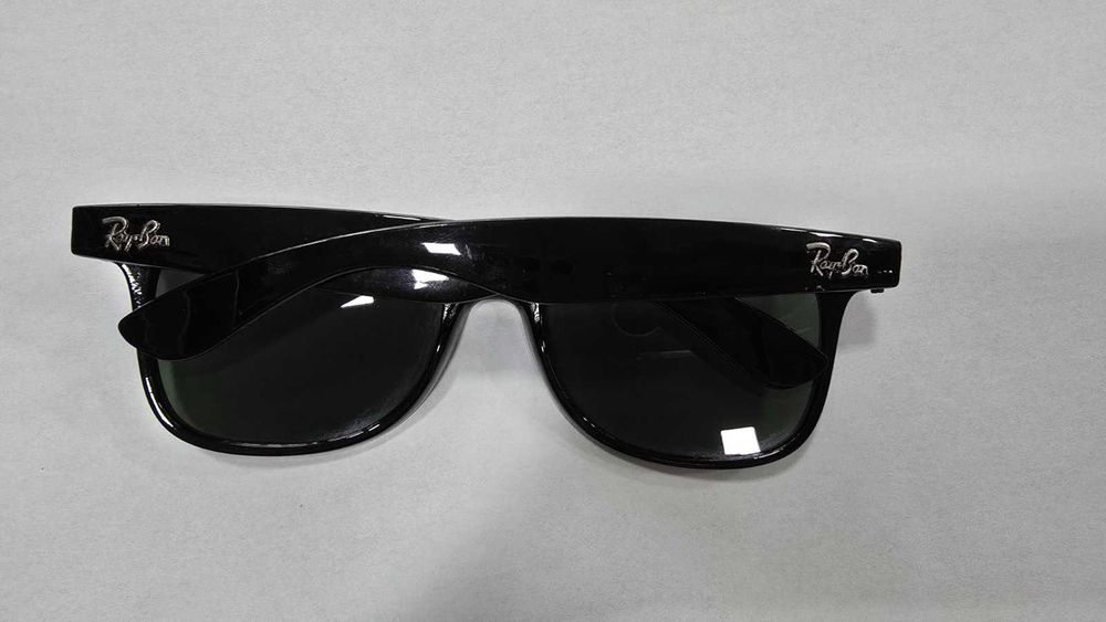 Слънчеви очила RAY-BAN RB2140
