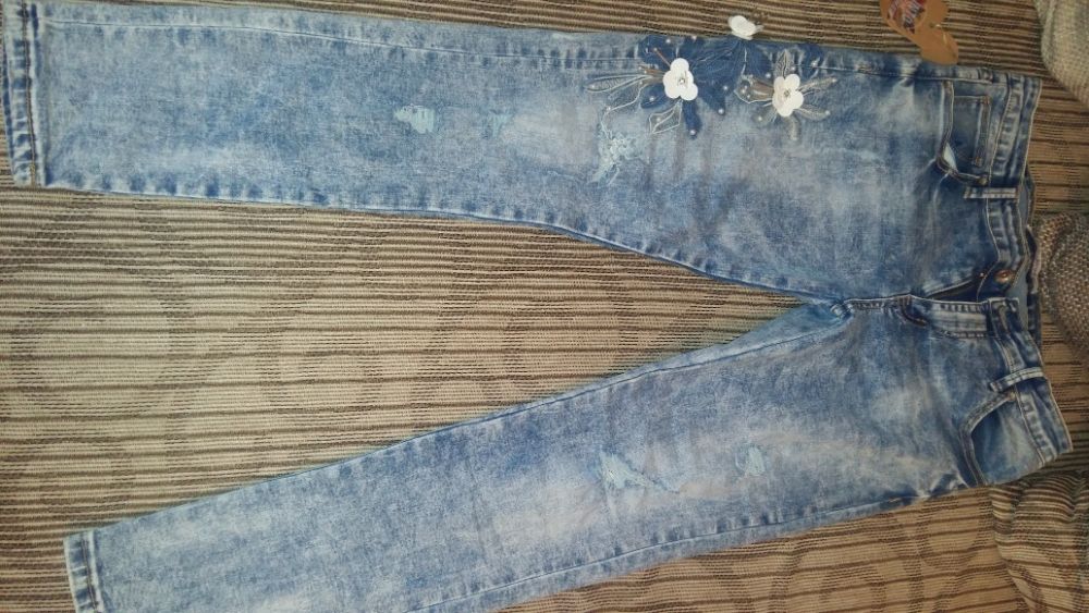 Дамски дънки с ефект