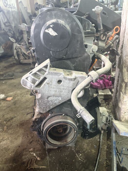 Vw golf5 touran A3 8p 1.9 tdi 105кс Двигател BXE