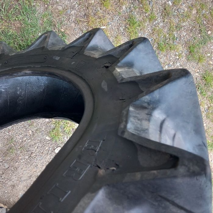 Гуми за малък трактор 11.2 24