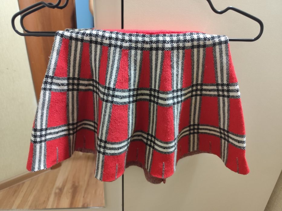 Продам костюм на девочку