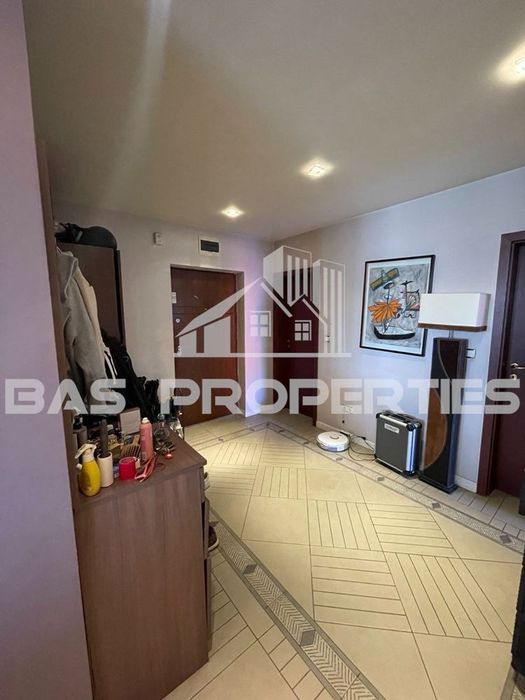 Продава се Тристаен апартамент в София, Студентски град - 145 кв.м за 880 €/кв.м - Снимка #7