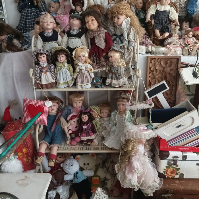 Порцеланови кукли