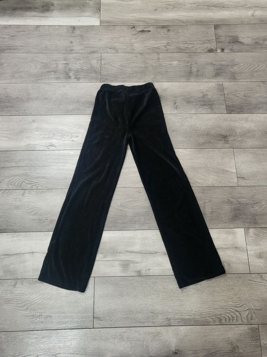 Vand pantaloni evazati