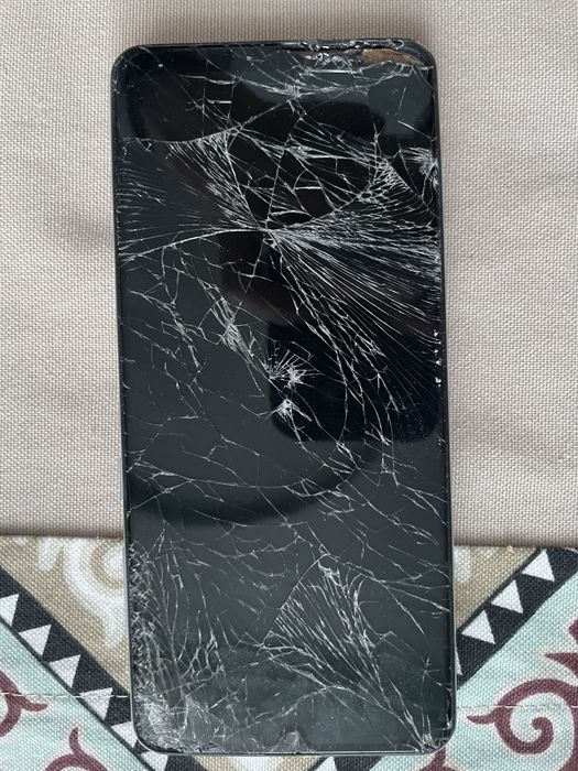 Samsung A30  на запчасти