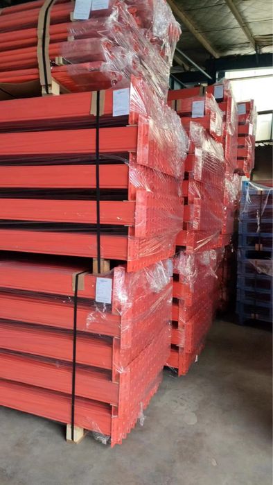 Палетни стелажи директно от производител