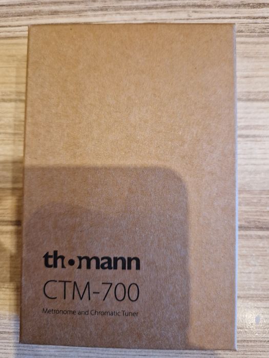 Метроном и тунер за китара, бас китара, укулеле и цигулка Thomann CTM-700