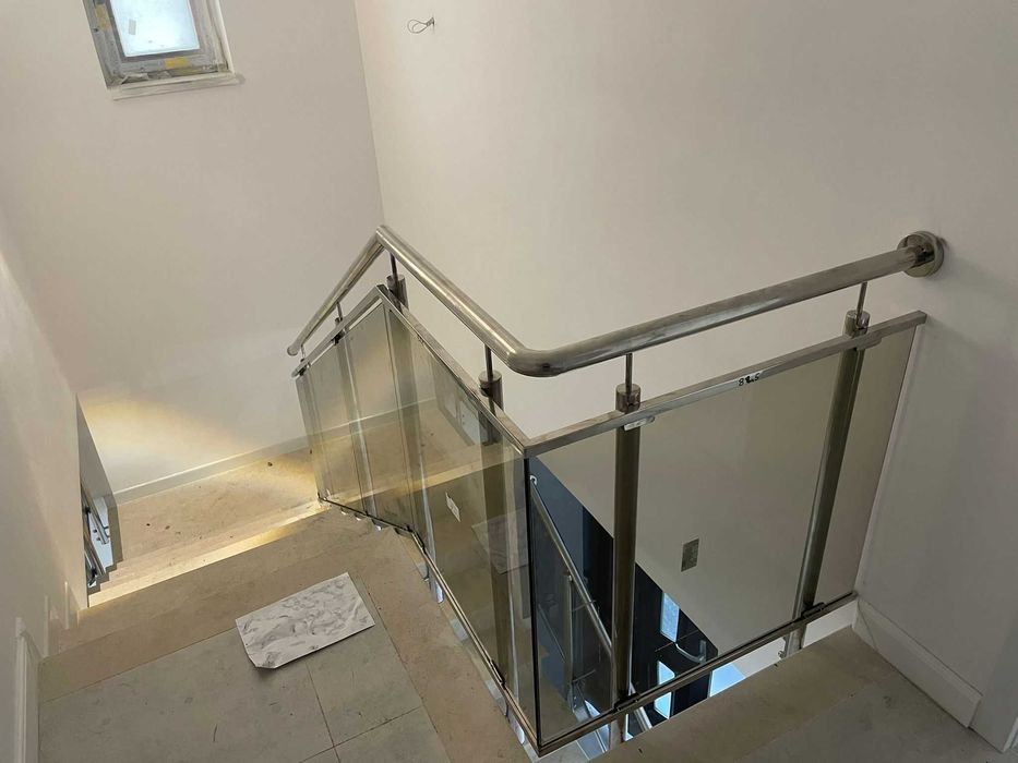 Balustrade de inox cu stcla