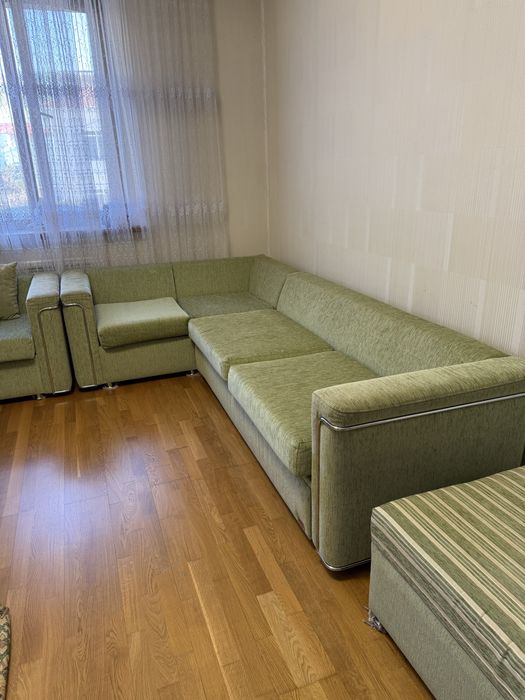 Продается диван с креслом и пуфик