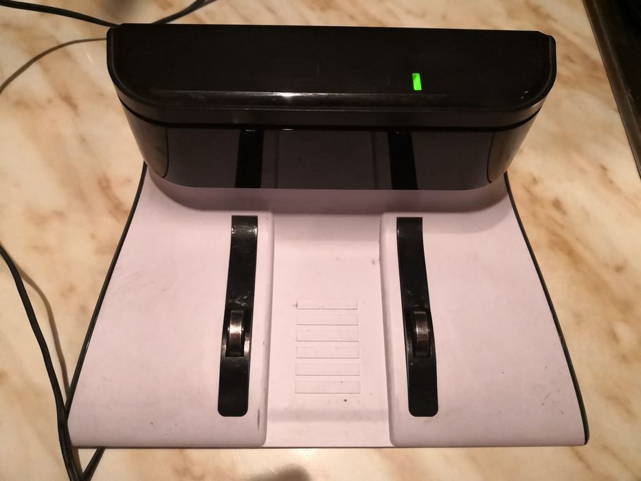 Зарядно за прахосмукачка робот Elit V8s