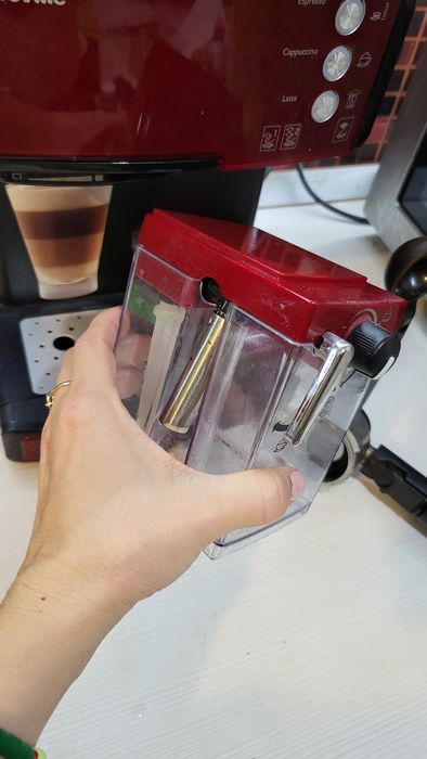 Aparat cafea espressor Breville cu spumare lapte